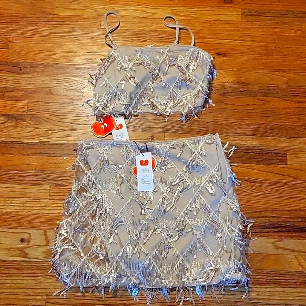 Cider Gold Tassel Two Piece Set, Small